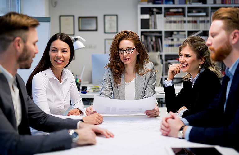 Should you Incorporate a Federal or Provincial Corporation?